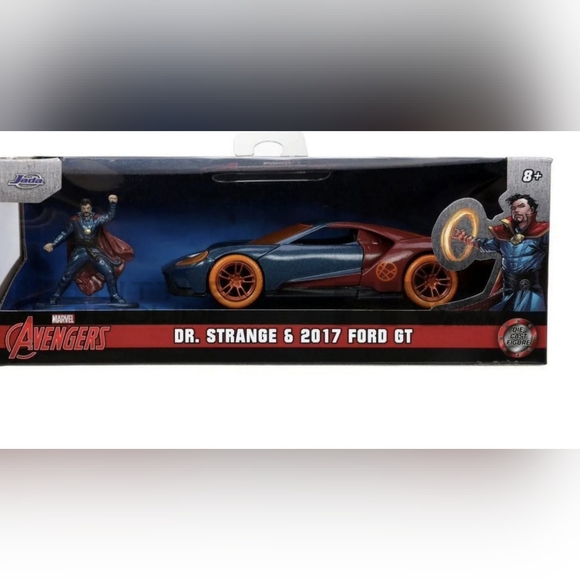 Marvel Avengers Doctor Strange 2017 Ford GT - Picture 5 of 7